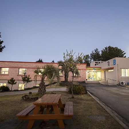 Jeju Youth Hostel Buitenkant foto