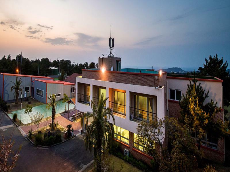 Jeju Youth Hostel Buitenkant foto